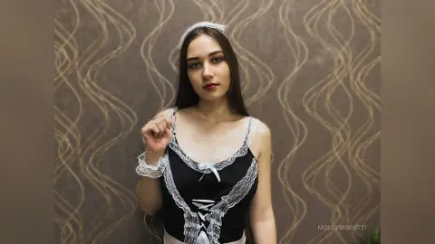 MollyMoretti — The maid girl