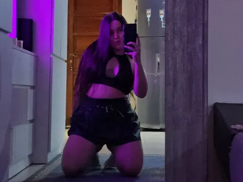 PalPeach — LiveJasmin cam model