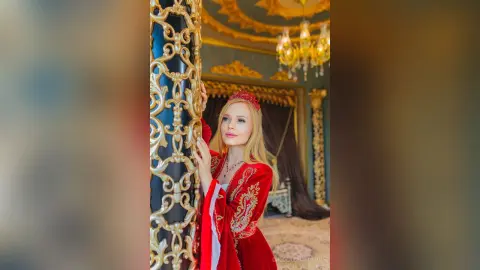 ChloeRichardson — Royalty