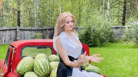 EvelynKeat — Farm girl