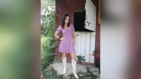 CandieLane — just a little posing for ya