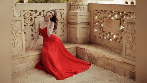 ElaRossie — Princess Alone in The Castle