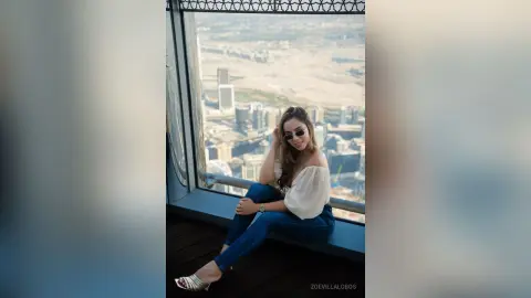 ZoeVillalobos — Hi from Dubai