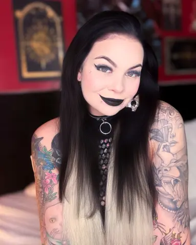 LilyNocturne — Streamate Photos
