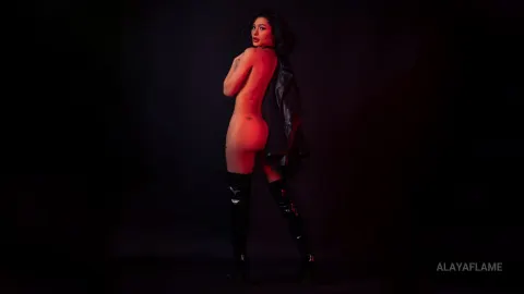 AlayaFlame — Sexy Boots