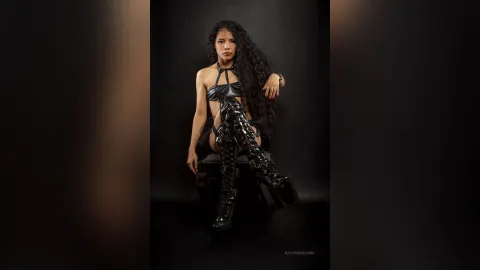 KateVanhelsing — 🖤