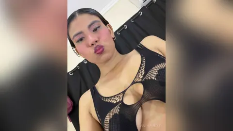 JuliaMancyni — ju
