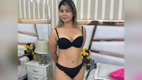 CarlyCluad — Sexy me BB