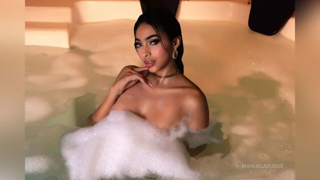 ManuelaDuque — dripping