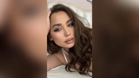 AdaStones — Selfies