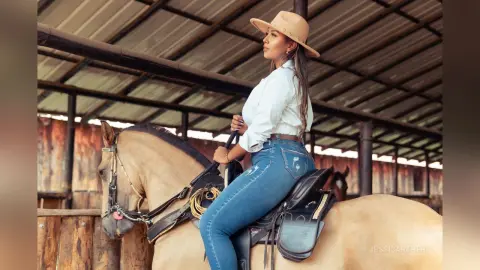 JessiCarther — Rider