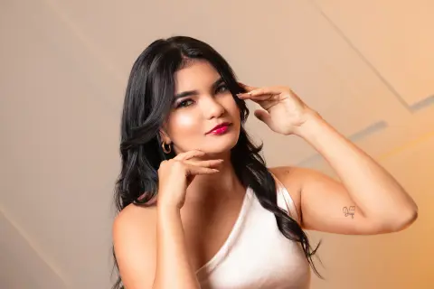 ZarahLee — Streamate Photos