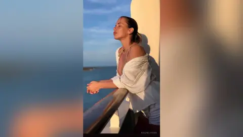 RachelVixen — Golden hour 🌞