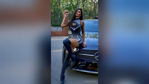 KarolinaAlpha — Racing Escape