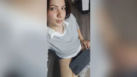 LuciaAmore — :3