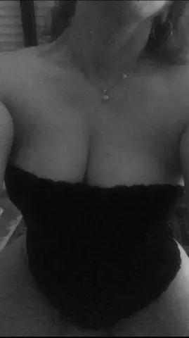 MarmelXx — Streamate Photos