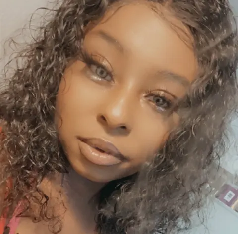CandiiRaiin — Streamate Photos