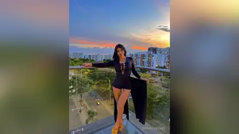 BrendaJimenes — Sensual and glamorous🤗
