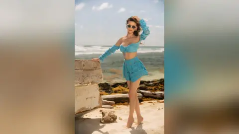 AlesandraDaSouza — Blue is the summers color