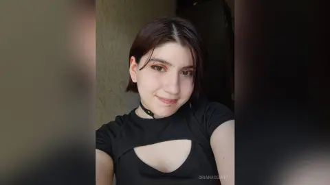 OrianaSecret — Me