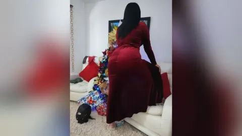 LeizaMagnus — Hot Christmas
