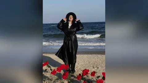 KamillaRey — cold sea)