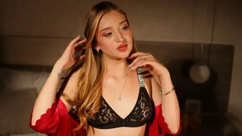 alanastar777 — Streamate Photos