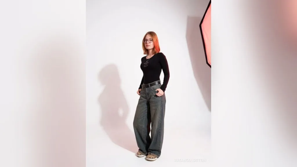 SuzanGoldstein — live cam