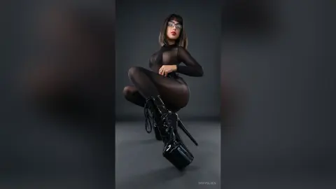 AbbyOlsen — Pleasure under control