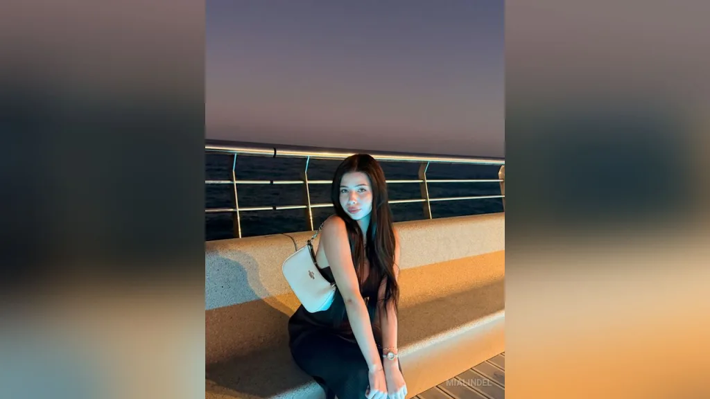 MiaLindel — Myself ☺️