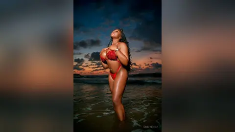 EmilyKorz — ⛱️Beach Girls
