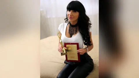 Yamira — Time for some AWARDS