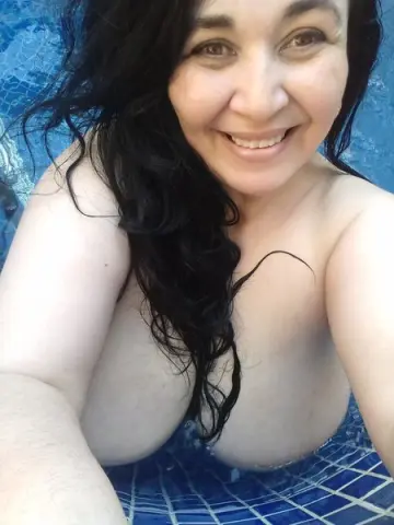 44DD_CICCIOLINA — Streamate Photos