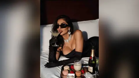 AngelicaSantos — 👀