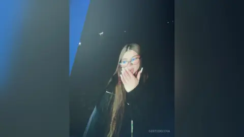 GertudeCova — ＞︿＜