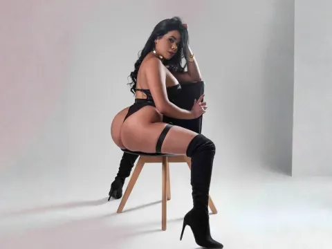 AliciaHanks cam model