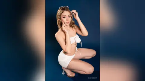IsaBalmain — 10/10 blondie
