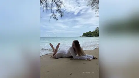VickiAstra — wet Vicki