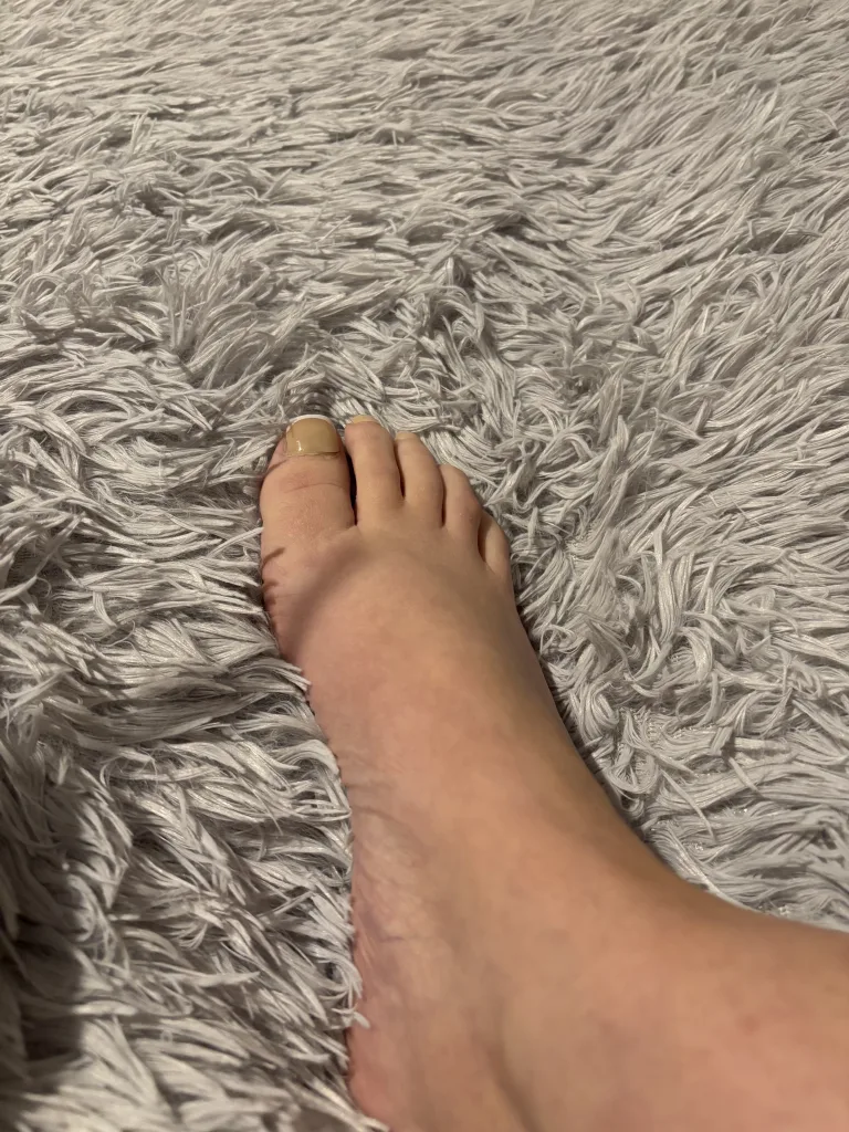 Curlyblonde22 — Streamate Photos
