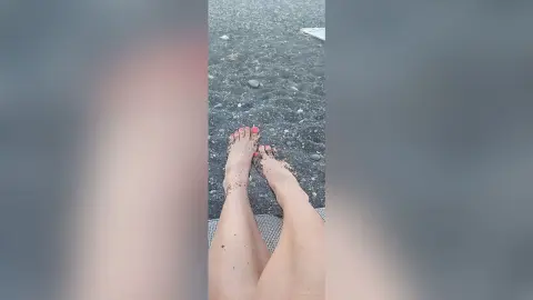 SammyLux — Feet in the sand..mind in control 👣