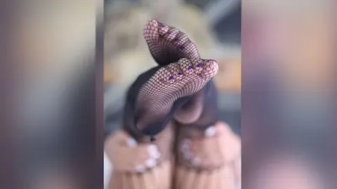 AlejandraStorm — Lick me feet