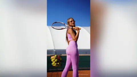 MelissaGreens — Shall we play together?🎾