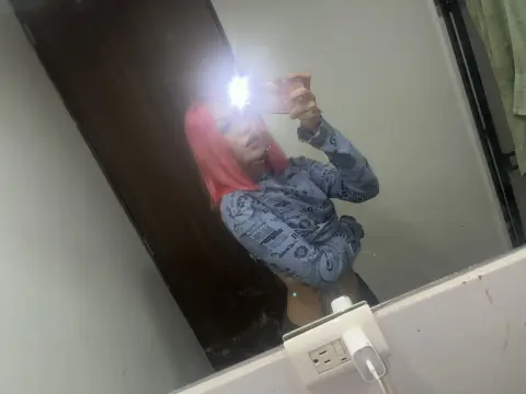 SophieeeXX — Streamate Photos