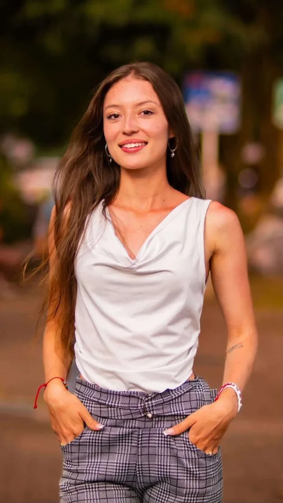 celeste_sweett19 — Streamate Photos