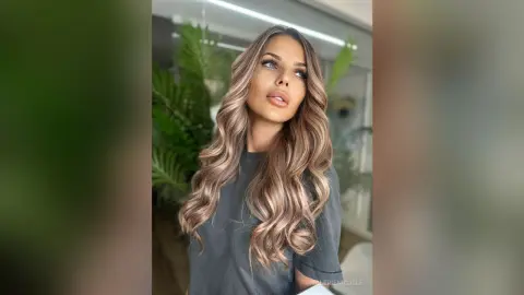 ValerieNicolle — New Hair