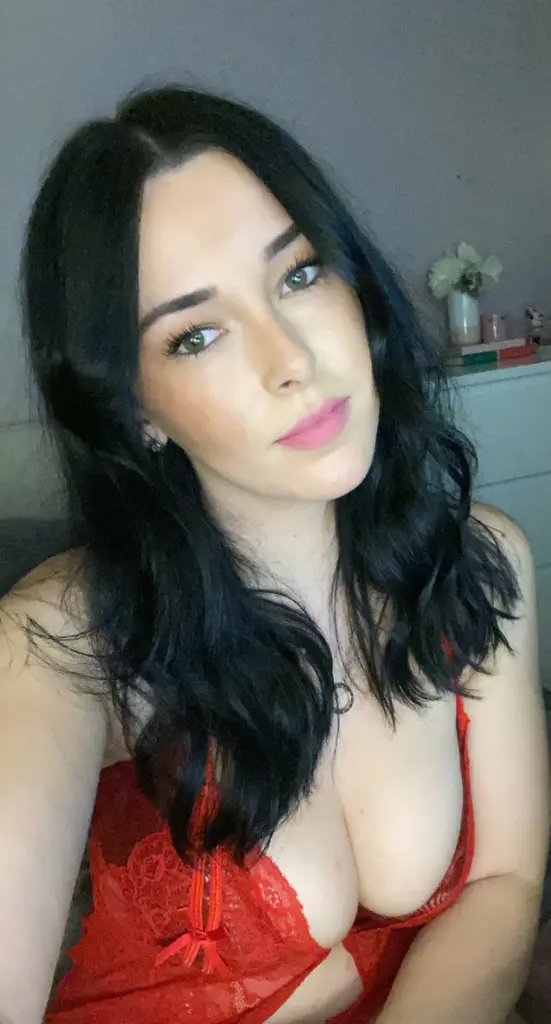 MaddisonKateUK
