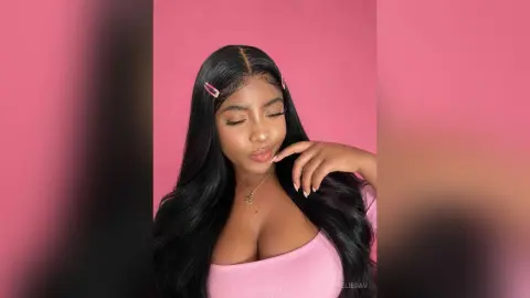 AmelieDav — Pink