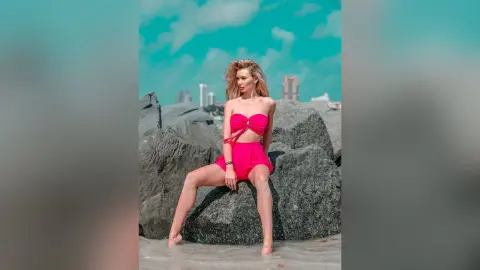 ErikaBonnie — I look delicious in Miami!