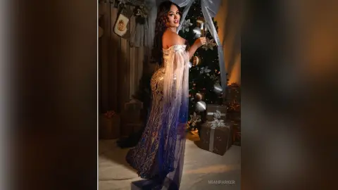 Miah — CHRISTMAS❄