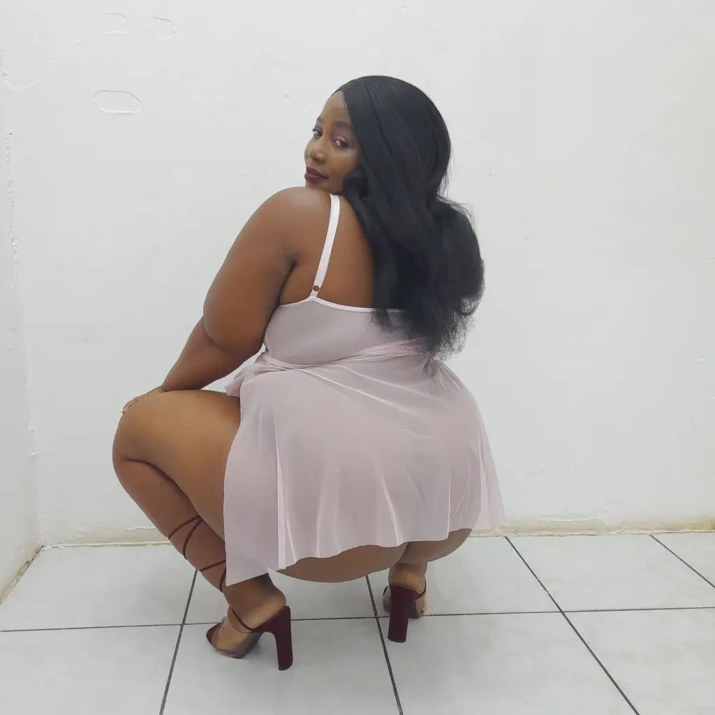 JUICYASSxx27
